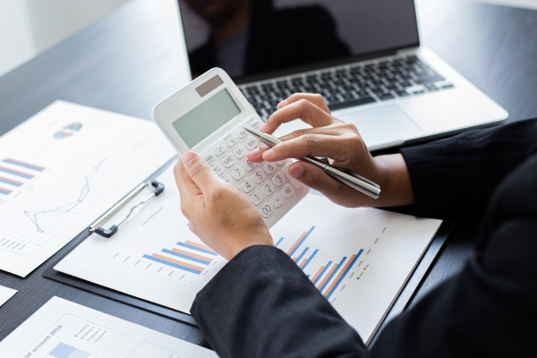 Best Commerce Tutor in Sector 9 Gurgaon